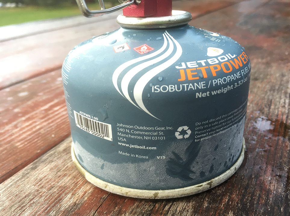 Frozen condensation on gas canister